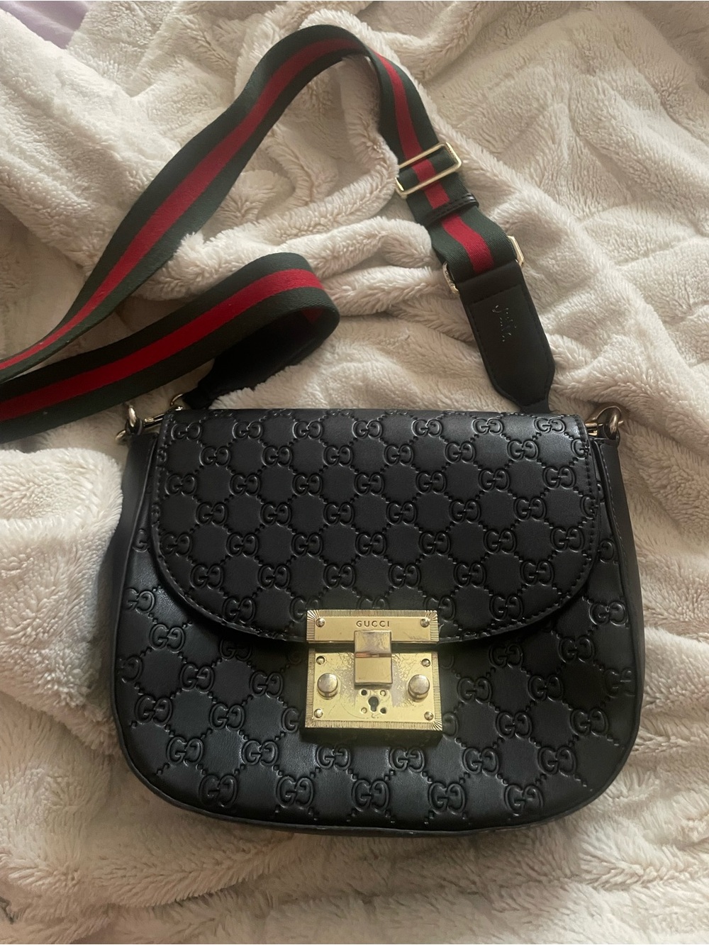 [AUTHENTIC] Gucci Black Embossed GG Leather Crossbody with Red-Green Web Strap